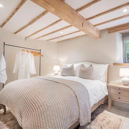 The Hut Retreat * Kirkby Lonsdale